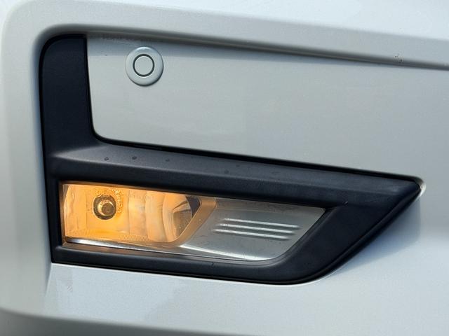 エクストレイル ２０Ｘｉ　純正ナビ・フルセグ・Ｂｌｕｅｔｏｏｔｈ・ＤＶＤ再生・アラウンドビューモニター・エマージェンシーブレーキ・ドライブレコーダー・ＥＴＣ・全席シートヒーター・パワーバックドア・プロパイロット・インテリミラー（26枚目）