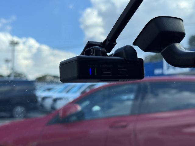 コペン GR スポーツ 純正ナビ・フルセグ・Bluetooth・DVD再生・ETC・ドライブレコーダー・シートヒーター・RECAROシート・BBSアルミホイール・HKSスポーツマフラー・LEDヘッドライト・フォグライト(22枚目)