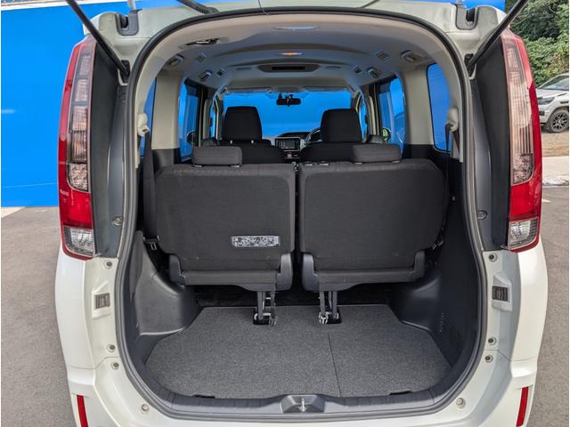 ノア ハイブリッドG 純正7インチナビ・フルセグ・Bluetooth・DVD再生・バックモニター・シートヒーター・両側電動スライドドア・置くだけ充電・クルーズコントロール・ETC・ドライブレコーダー(16枚目)