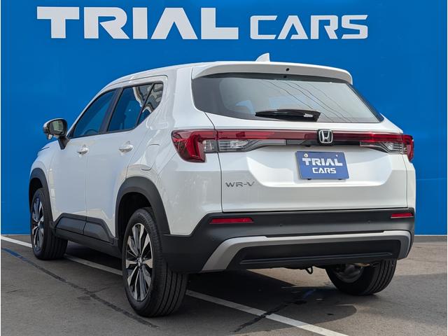 ＷＲ－Ｖ Ｚ　純正９インチナビ・フルセグ・Ｂｌｕｅｔｏｏｔｈ・バックモニター・ホンダセンシング・クルーズコントロール・ＥＴＣ・ＬＥＤヘッドライト・純正アルミ・ハーフレザーシート（11枚目）