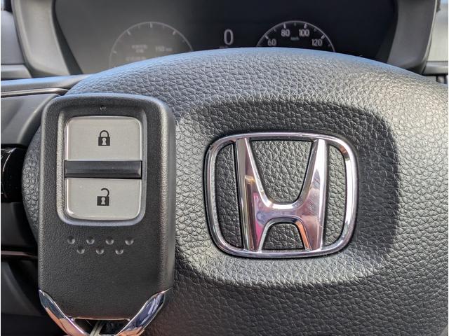 ＷＲ－Ｖ Ｚ　純正９インチナビ・フルセグ・Ｂｌｕｅｔｏｏｔｈ・バックモニター・ホンダセンシング・クルーズコントロール・ＥＴＣ・ＬＥＤヘッドライト・純正アルミ・ハーフレザーシート（22枚目）