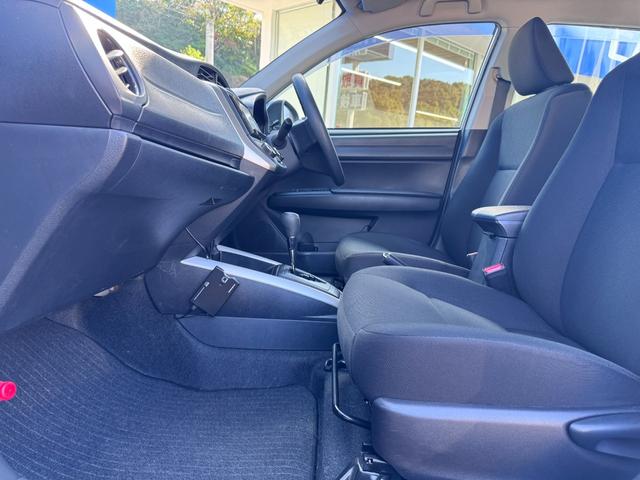 カローラフィールダー ハイブリッド EX(14枚目)