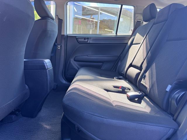 カローラフィールダー ハイブリッド EX(15枚目)