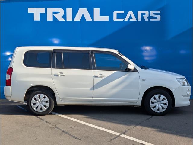 プロボックス ハイブリッドＦ　純正ナビ・フルセグ・Ｂｌｕｅｔｏｏｔｈ・ＤＶＤ再生・バックモニター・トヨタセーフティー・１００Ｖコンセント・ドライブレコーダー・ＥＴＣ・ＵＳＢソケット・キーレス・禁煙車（8枚目）