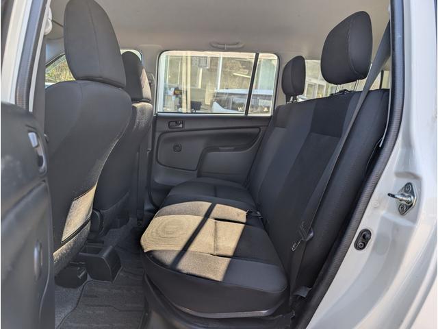 プロボックス ハイブリッドＦ　純正ナビ・フルセグ・Ｂｌｕｅｔｏｏｔｈ・ＤＶＤ再生・バックモニター・トヨタセーフティー・１００Ｖコンセント・ドライブレコーダー・ＥＴＣ・ＵＳＢソケット・キーレス・禁煙車（15枚目）