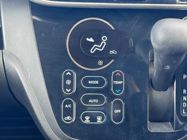 デイズルークス ハイウェイスター　Ｘ　Ｖセレクション＋セーフティＩＩ　社外ナビ・フルセグ・Ｂｌｕｅｔｏｏｔｈ・ＤＶＤ再生・アラウンドビューモニター・パワースライドドア・エマージェンシーブレーキ・ＬＥＤヘッドライト・純正アルミ・タッチパネルオートエアコン（19枚目）