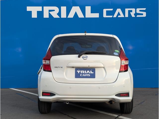 ノート X ナビ アラウンドビューモニター デジタルインナーミラー DVD再生 Bluetooth レーンキープアシスト アイドリングストップ エマージェンシーブレーキ ドライブレコーダー インテリジェントキー(10枚目)