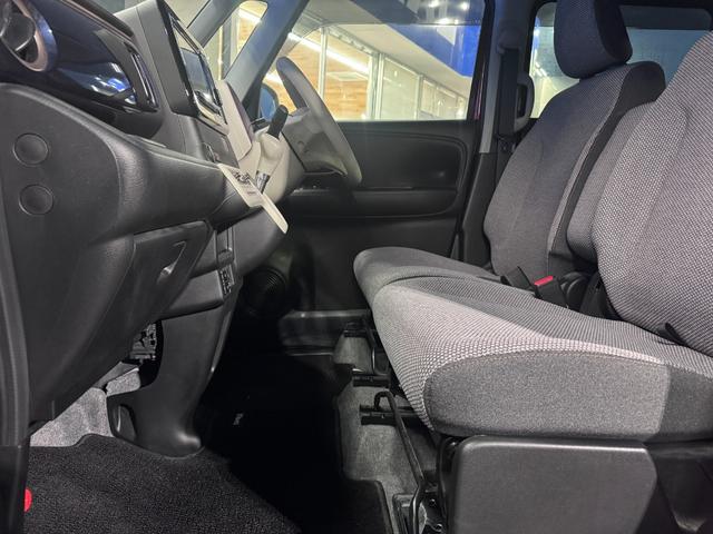 ワゴンRスマイル ハイブリッドX 8インチナビ、バックモニター、両側電動スライド、LEDヘッドライト、LEDフォグランプ、コーナーセンサー、スズキセーフティ、シートヒーター、オートエアコン、BLUETOOTH(14枚目)