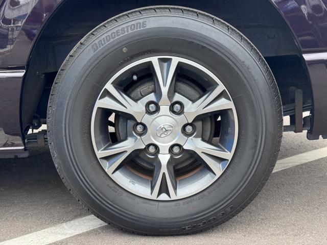 ハイエースバン スーパーＧＬ　ダークプライムＩＩ　社外９インチナビ・フルセグ・Ｂｌｕｅｔｏｏｔｈ・ＤＶＤ再生・バックモニター・両側電動スライドドア・トヨタセーフティー・ハーフレザーシート・ドライブレコーダー・ＥＴＣ２．０・ベッドキット・禁煙車（31枚目）