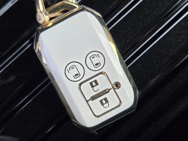 スペーシアカスタム ハイブリッドＸＳターボ　純正ナビ・全周囲モニター・フルセグＴＶ・ＥＴＣ・シートヒーター・ドラレコ・オートエアコン・両側電動スライドドア・Ｂｌｕｅｔｏｏｔｈ・ＣＤ／ＤＶＤ・クルーズコントロール（29枚目）