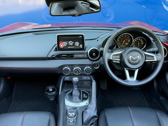 ロードスター Sレザーパッケージ マツダコネクト・純正ナビ・本革シート・フルセグTV・バックカメラ・ETC・スマートキー・シートヒーター・アイ・アクティブセンス(17枚目)