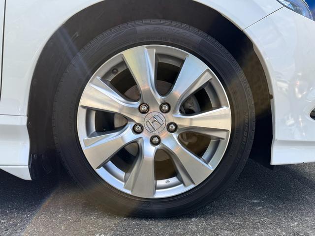 右フロントタイヤ　２１５／５０／Ｒ１７