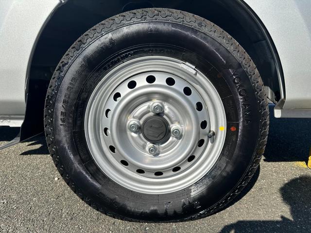 キャリイトラック ＫＣエアコン・パワステ　エアコン・パワステ・２駆・４ＡＴ・ＡＭ／ＦＭチューナー（22枚目）