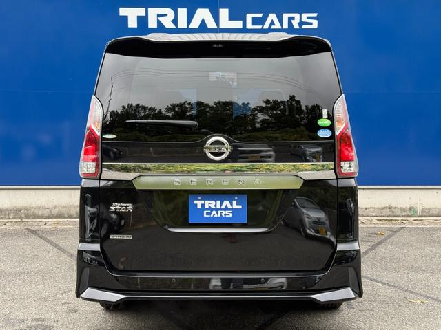 セレナ 　純正ナビ・全周囲カメラ・衝突予防ブレーキ・後席モニター・前後ドラレコ・デュアルエアコン・Ｂｌｕｅｔｏｏｔｈ・Ｂｌｕ－ｒａｙ・両側電動スライドドア（10枚目）