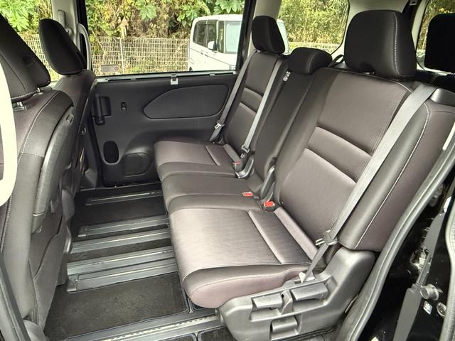 セレナ 　純正ナビ・全周囲カメラ・衝突予防ブレーキ・後席モニター・前後ドラレコ・デュアルエアコン・Ｂｌｕｅｔｏｏｔｈ・Ｂｌｕ－ｒａｙ・両側電動スライドドア（15枚目）