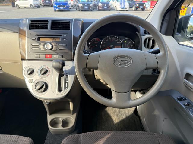 ミラ メモリアルエディション CD・ラジオ・パワステ・ハーフシートカバー・集合ドアロック・電動格納ドアミラー(12枚目)