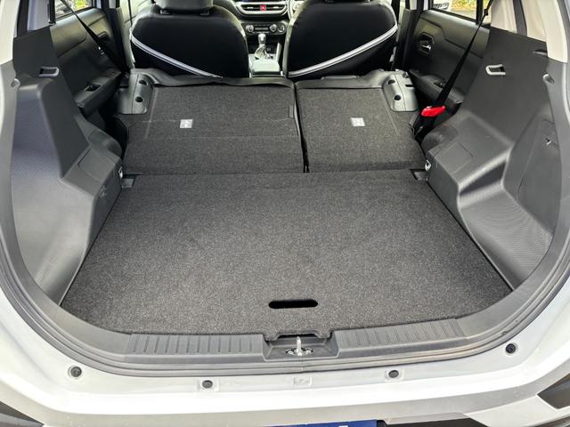 �V�[�g��|���Α傫�Ȃ��ו����y�X�ڂ����܂������s�⃌�W���[�ɂ���