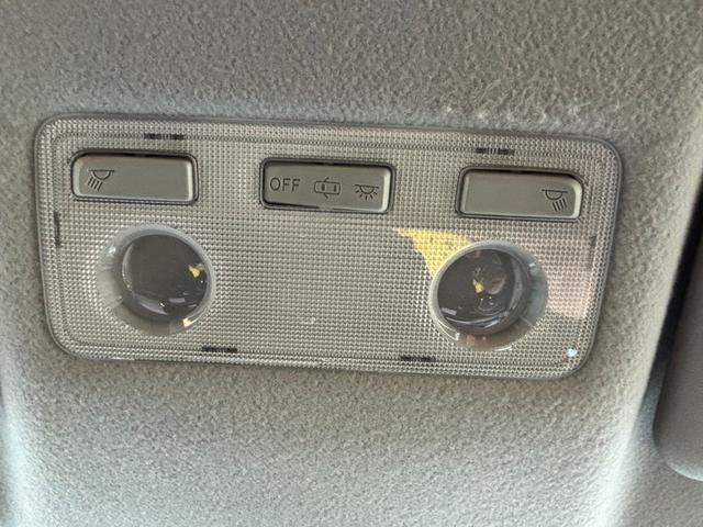 アクア Ｓスタイルブラック　禁煙車　後期型　セーフティセンス　純正ＳＤナビ　フルセグ　バックモニター　前後ドラレコ　ＬＥＤヘッドライト　フォグランプ　レーンディパーチャーアラート　プリクラッシュセーフティ　ＥＴＣ　アームレスト（50枚目）