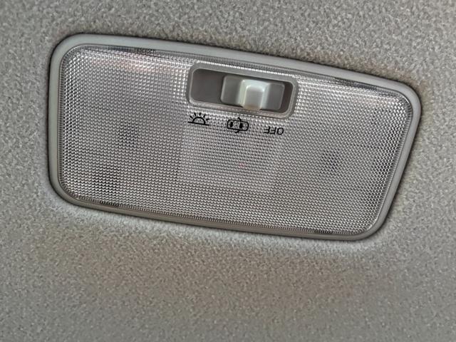 アクア Ｓスタイルブラック　禁煙車　後期型　セーフティセンス　純正ＳＤナビ　フルセグ　バックモニター　前後ドラレコ　ＬＥＤヘッドライト　フォグランプ　レーンディパーチャーアラート　プリクラッシュセーフティ　ＥＴＣ　アームレスト（51枚目）