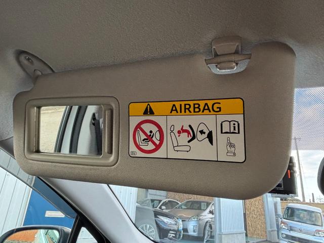 アクア Ｓスタイルブラック　禁煙車　後期型　セーフティセンス　純正ＳＤナビ　フルセグ　バックモニター　前後ドラレコ　ＬＥＤヘッドライト　フォグランプ　レーンディパーチャーアラート　プリクラッシュセーフティ　ＥＴＣ　アームレスト（54枚目）