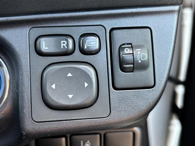 アクア Ｓスタイルブラック　禁煙車　後期型　セーフティセンス　純正ＳＤナビ　フルセグ　バックモニター　前後ドラレコ　ＬＥＤヘッドライト　フォグランプ　レーンディパーチャーアラート　プリクラッシュセーフティ　ＥＴＣ　アームレスト（68枚目）