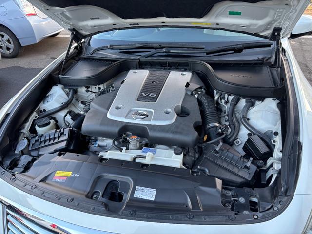 スカイライン 250GT 禁煙車 ハーフレザーシート 純正HDDナビ フルセグTV Bluetoothオーディオ 前席パワーシート バックカメラ サイドカメラ HIDヘッドライト LEDフォグ 純正17AW ビルトインETC(18枚目)