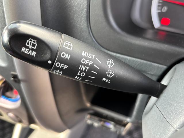 ジムニー ＸＧ　禁煙車　５速マニュアル　社外１６インチアルミ　社外マフラー　社外フロントグリル　ＣＤデッキ　キーレス　ＥＴＣ　マットガード　背面タイヤカバー　ハロゲンヘッドライト　フォグランプ　マニュアルエアコン（44枚目）