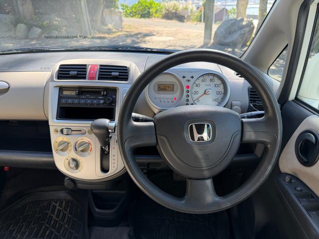 ライフ  エアコン パワーステアリング パワーウィンドウ カセット 運転席エアバック 助手席エアバック キーレス(3枚目)