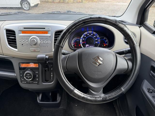 ワゴンR FX 社外14アルミホイール キーレス オートエアコン 電動格納ミラー ベンチシート アイドリングストップ 運転席エアバック 助手席エアバック パワーステアリング パワーウィンドウ 修復歴無し 車検整備付き(3枚目)