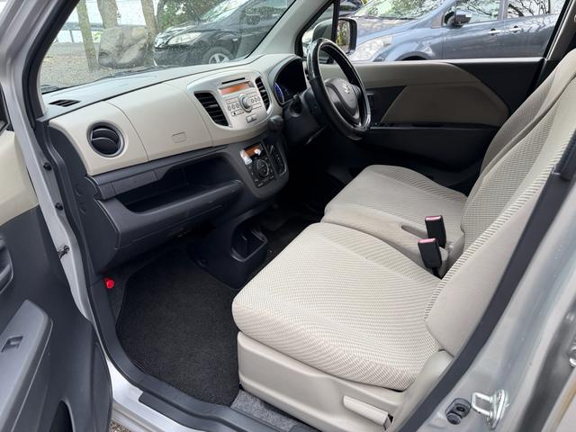 ワゴンR FX 社外14アルミホイール キーレス オートエアコン 電動格納ミラー ベンチシート アイドリングストップ 運転席エアバック 助手席エアバック パワーステアリング パワーウィンドウ 修復歴無し 車検整備付き(19枚目)