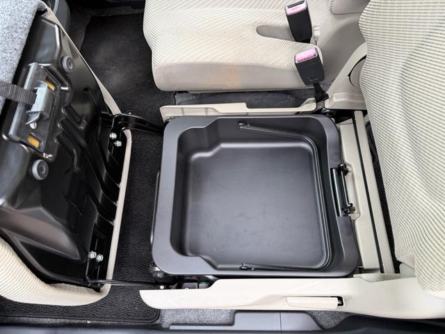 ワゴンR FX 社外14アルミホイール キーレス オートエアコン 電動格納ミラー ベンチシート アイドリングストップ 運転席エアバック 助手席エアバック パワーステアリング パワーウィンドウ 修復歴無し 車検整備付き(22枚目)