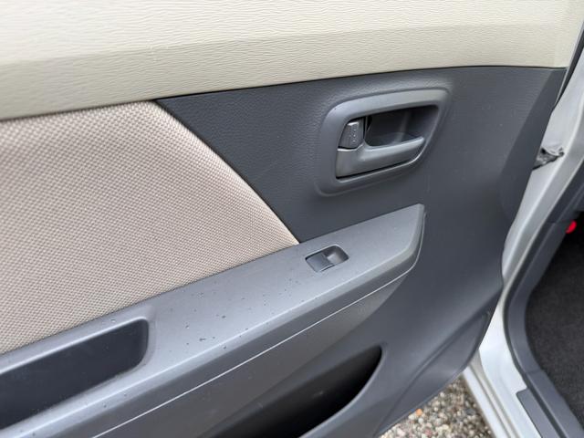 ワゴンR FX 社外14アルミホイール キーレス オートエアコン 電動格納ミラー ベンチシート アイドリングストップ 運転席エアバック 助手席エアバック パワーステアリング パワーウィンドウ 修復歴無し 車検整備付き(38枚目)