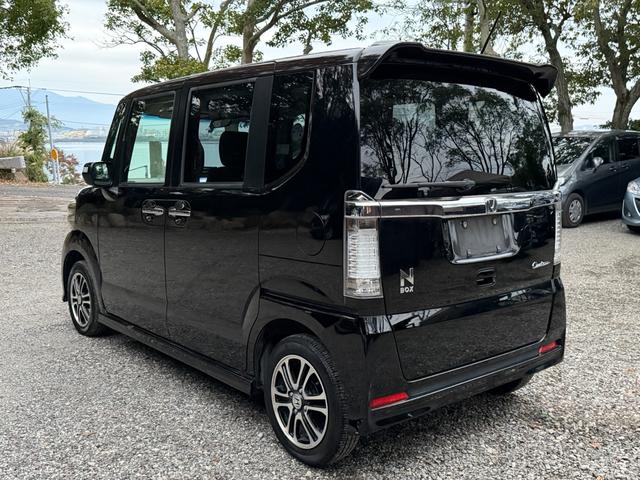 Ｎ－ＢＯＸカスタム Ｇ　ＳＳパッケージ　ＳＤナビ　ワンセグテレビ　バックカメラ　両側パワースライドドア　スマートキー　ＨＩＤヘッドライト　純正アルミ　ウィンカーミラー　電動格納ミラー　オートライト　ＵＳＢ接続可能（12枚目）