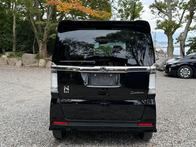 Ｎ－ＢＯＸカスタム Ｇ　ＳＳパッケージ　ＳＤナビ　ワンセグテレビ　バックカメラ　両側パワースライドドア　スマートキー　ＨＩＤヘッドライト　純正アルミ　ウィンカーミラー　電動格納ミラー　オートライト　ＵＳＢ接続可能（13枚目）