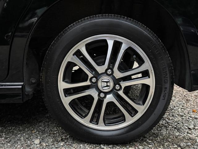 Ｎ－ＢＯＸカスタム Ｇ　ＳＳパッケージ　ＳＤナビ　ワンセグテレビ　バックカメラ　両側パワースライドドア　スマートキー　ＨＩＤヘッドライト　純正アルミ　ウィンカーミラー　電動格納ミラー　オートライト　ＵＳＢ接続可能（20枚目）