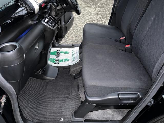 Ｎ－ＢＯＸカスタム Ｇ　ＳＳパッケージ　ＳＤナビ　ワンセグテレビ　バックカメラ　両側パワースライドドア　スマートキー　ＨＩＤヘッドライト　純正アルミ　ウィンカーミラー　電動格納ミラー　オートライト　ＵＳＢ接続可能（30枚目）