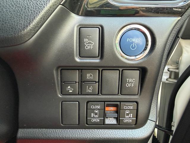 ノア Ｓｉ　ダブルバイビー　メモリーナビ　フルセグテレビ　フリップダウンモニター　両側パワースライドドア　バックカメラ　ＥＴＣ　前席シートヒーター　ＬＥＤヘッドライト　オートエアコン　社外アルミ　革調シートカバー　スマートキー（53枚目）