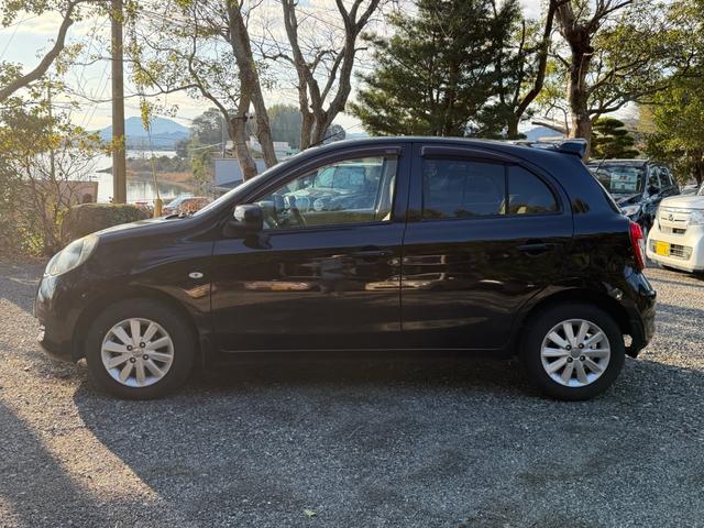 マーチ ボレロ　１年保証付き　ＣＤオーディオ　電動格納ミラー　スマートキー　車検整備付き　走行５．３万ｋｍ　アイドリングストップ　オートエアコン　Ｗエアバック　パワーウィンドウ　パワーステアリング　ＡＢＳ（9枚目）