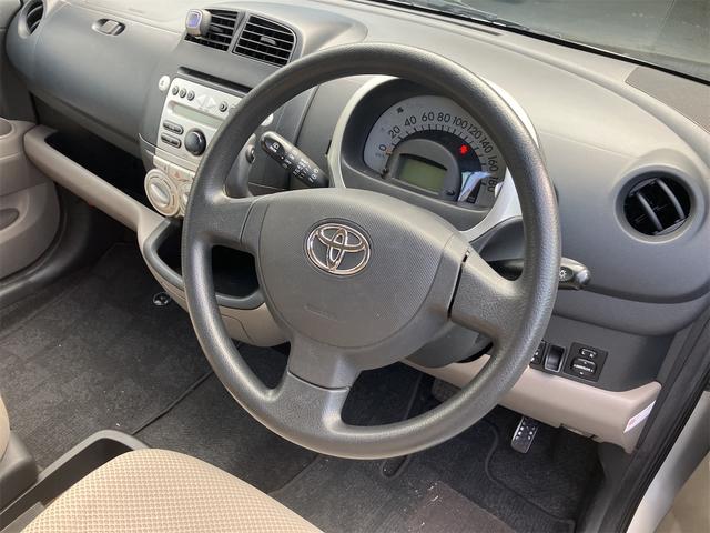 パッソ キーレス CD エアコン パワステ パワーウィンドウ ABS 運転席エアバッグ 助手席エアバッグ 車検令和8年8月まで 17年式(12枚目)