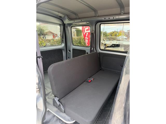 ハイゼットカーゴ DX SAIII 車検付き スマートアシスト 衝突回避支援ブレーキ 誤発進抑制制御 車線逸脱警報機能 オートハイビーム LEDヘッドライト 脱着可能荷室ビニールカーテン ドアバイザー アイドリングストップ PW(15枚目)