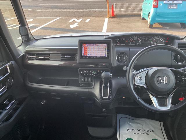 N-BOXカスタム G・Lターボホンダセンシング 純正ナビTV・ドライブレコーダー・Bluetooth・バックカメラ(4枚目)