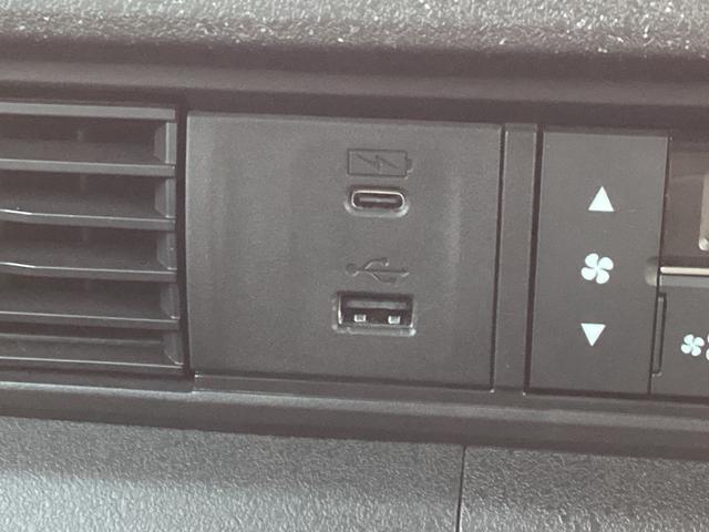 Ｎ－ＢＯＸカスタム コーディネートスタイル　当社レンタＵＰ車・ナビ・ＴＶ・ドラレコ・ＥＴＣ・リアカメラ・両側パワスラ・オートエアコン・シートヒーター・ＬＥＤヘッドライト・衝突軽減ブレーキ・スマートキー（11枚目）