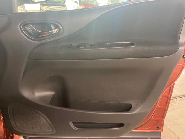 セレナ ハイウェイスター Vセレ+セーフティ SHV Aセフ 両側電動ドア 後席モニター 全周囲カメラ 衝突被害軽減システム ドラレコ コーナーセンサー スマートキー LEDヘッド ビルトインETC クルコン オートライト デュアルエアコン(47枚目)