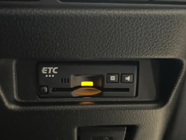 スペーシア ハイブリッドX 両側電動ドア 全周囲カメラ 衝突被害軽減システム レーダークルーズ 禁煙車 シートヒーター ドラレコ オートライト オートエアコン Bluetooth CD DVD再生 フルセグ(7枚目)