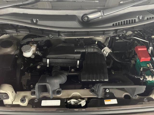 スペーシア ハイブリッドX 両側電動ドア 全周囲カメラ 衝突被害軽減システム レーダークルーズ 禁煙車 シートヒーター ドラレコ オートライト オートエアコン Bluetooth CD DVD再生 フルセグ(16枚目)