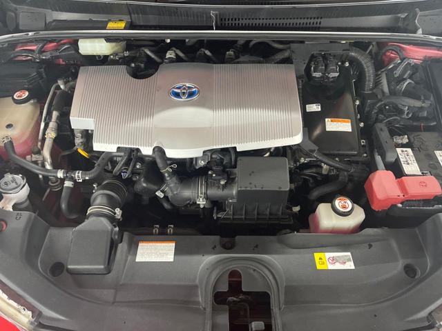 プリウス Aツーリングセレクション 純正SDナビ バックカメラ 衝突被害軽減システム レーダークルーズ レザーシート コーナーセンサー LEDヘッド ビルトインETC 車線逸脱警報 オートライト オートエアコン 純正17インチアルミ(18枚目)