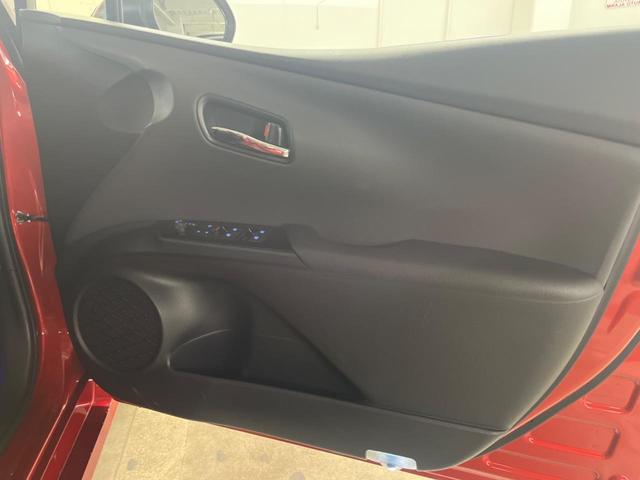 プリウス Aツーリングセレクション 純正SDナビ バックカメラ 衝突被害軽減システム レーダークルーズ レザーシート コーナーセンサー LEDヘッド ビルトインETC 車線逸脱警報 オートライト オートエアコン 純正17インチアルミ(38枚目)