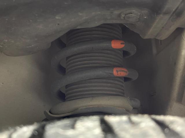 ノート ｅ－パワー　メダリスト　全周囲カメラ　衝突被害軽減システム　禁煙車　ハーフレザーシート　ドラレコ　コーナーセンサー　スマートキー　ＬＥＤヘッド　ＥＴＣ　純正１５インチアルミ　車線逸脱警報　オートライト　オートエアコン（33枚目）