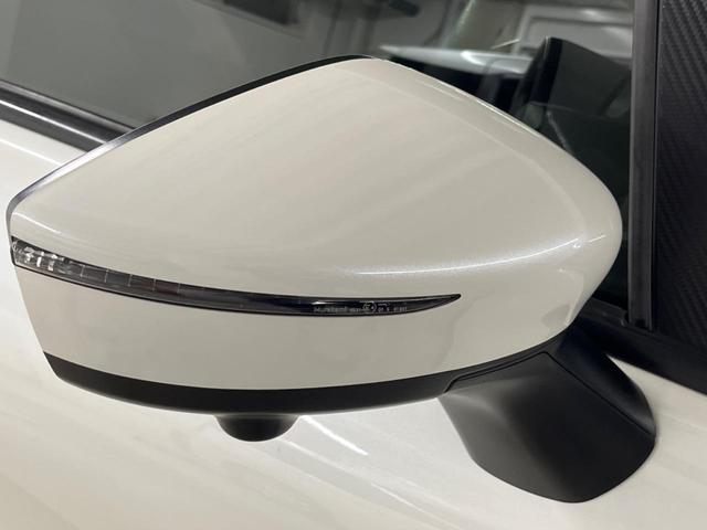 ノート ｅ－パワー　メダリスト　全周囲カメラ　衝突被害軽減システム　禁煙車　ハーフレザーシート　ドラレコ　コーナーセンサー　スマートキー　ＬＥＤヘッド　ＥＴＣ　純正１５インチアルミ　車線逸脱警報　オートライト　オートエアコン（43枚目）