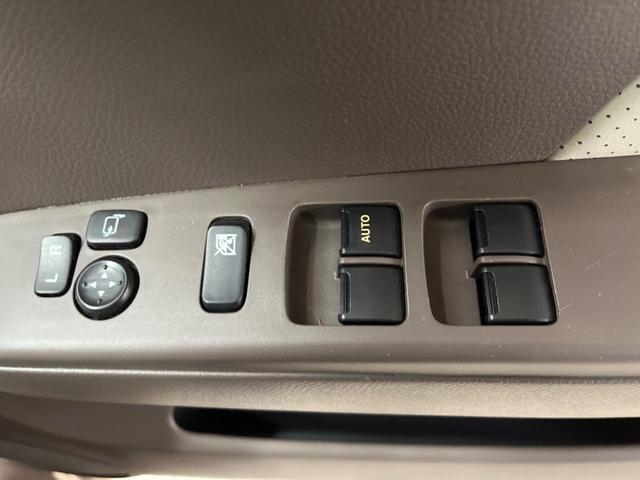 ＭＲワゴンＷｉｔ ＸＳ　ＳＤナビ　レザー調シート　スマートキー　ＨＩＤヘッド　ＥＴＣ　純正１４インチアルミ　オートエアコン　ＣＤ　ＤＶＤ再生　地デジ（27枚目）